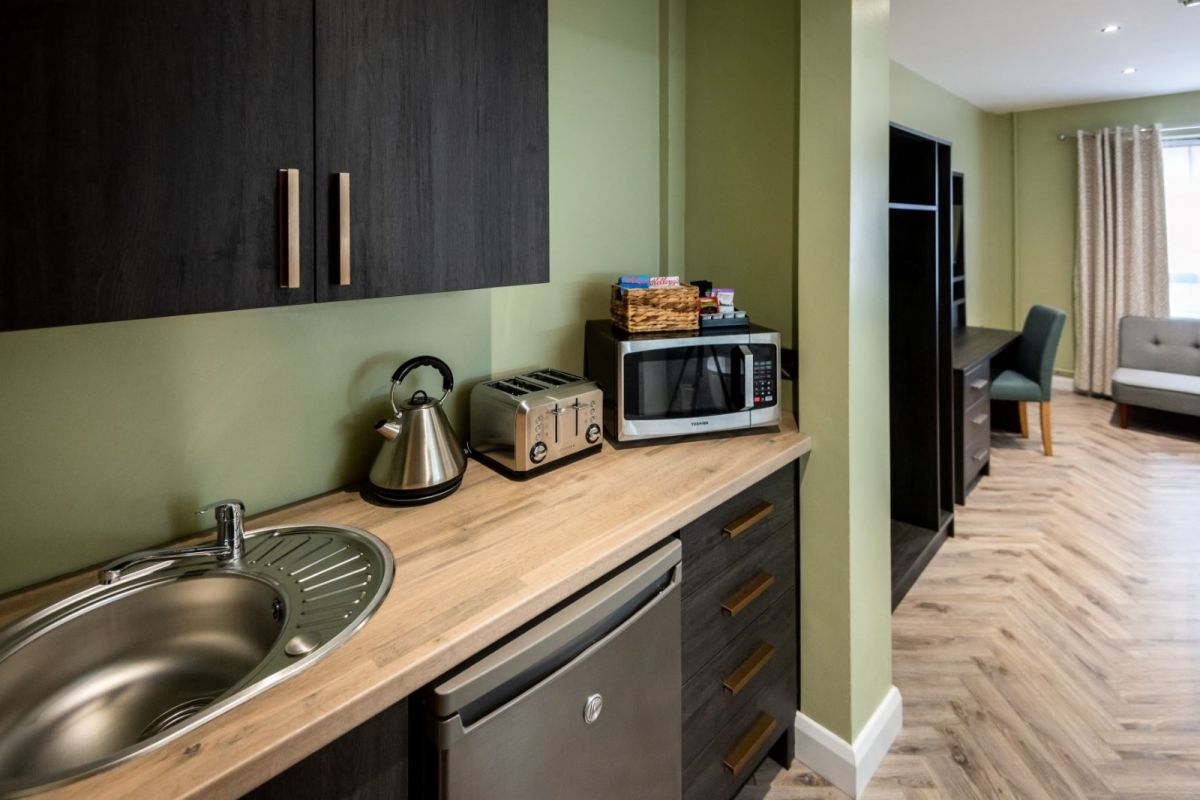 SA kitchenette 1600